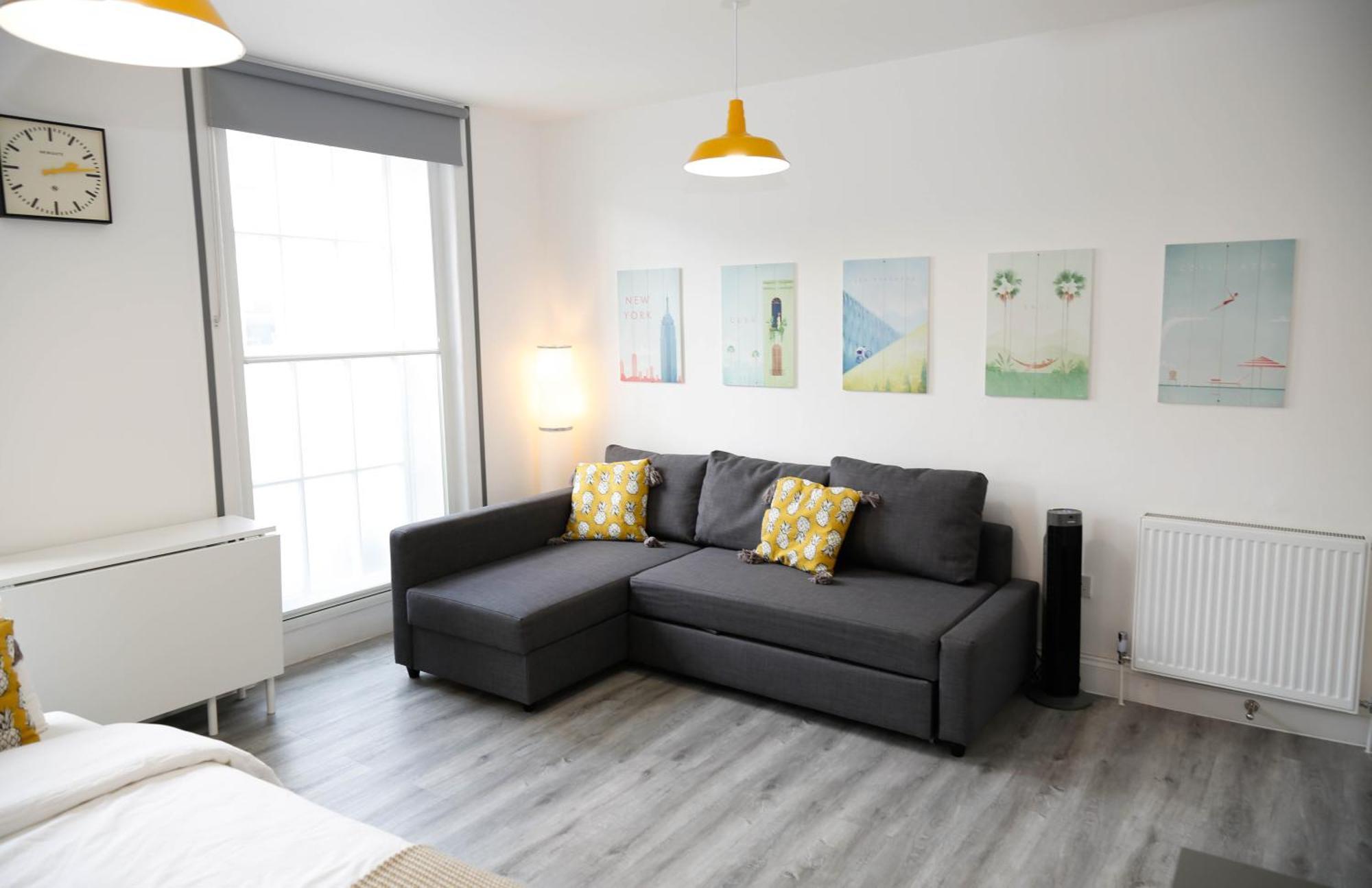 Luxury Rooms In Camden Town Near Shops, Cafes, Bars & Metro With Shared Bathrooms Londra Dış mekan fotoğraf