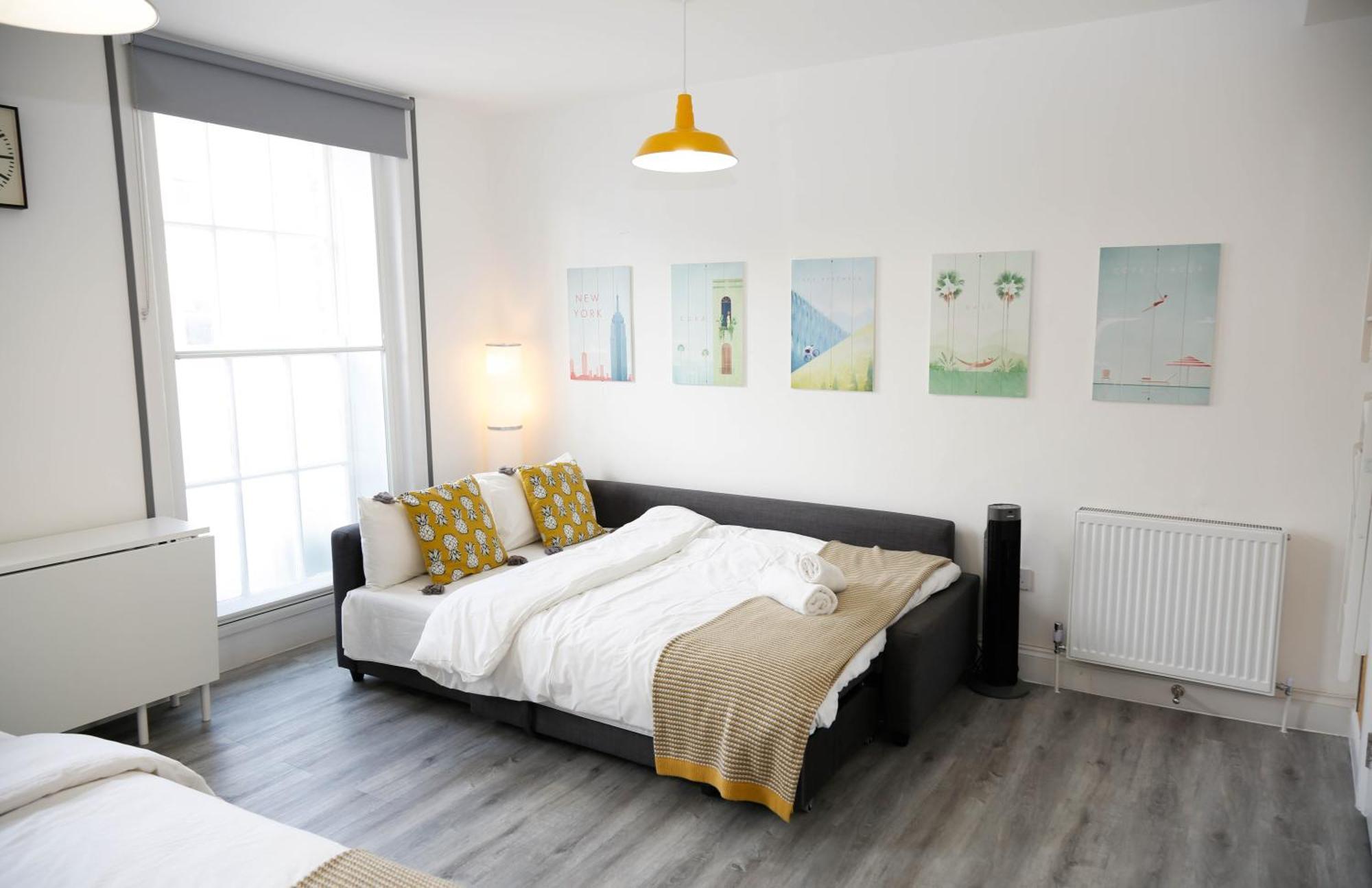 Luxury Rooms In Camden Town Near Shops, Cafes, Bars & Metro With Shared Bathrooms Londra Dış mekan fotoğraf