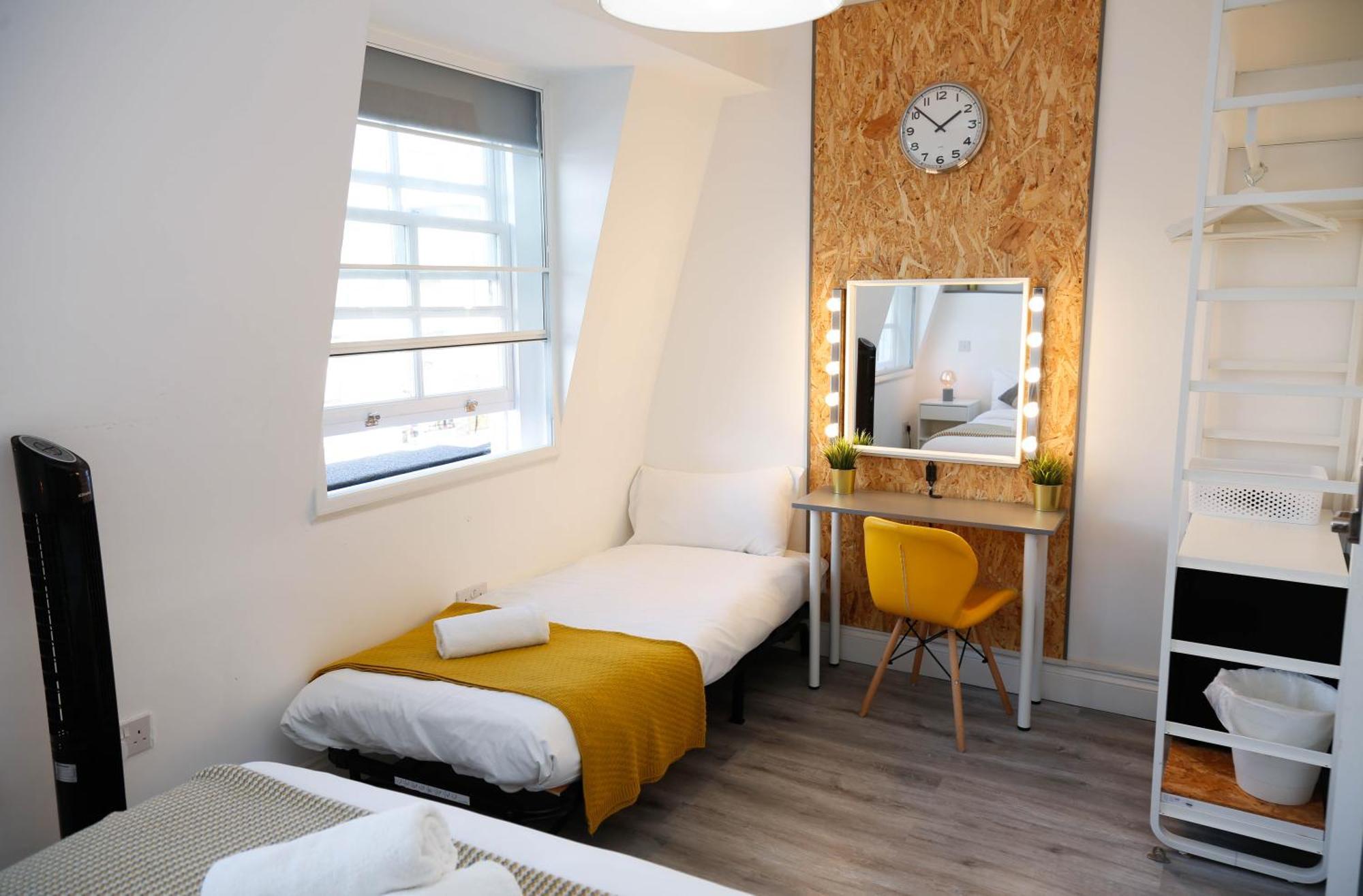 Luxury Rooms In Camden Town Near Shops, Cafes, Bars & Metro With Shared Bathrooms Londra Dış mekan fotoğraf